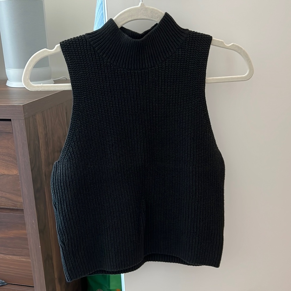 Reformation sleeveless sweater top